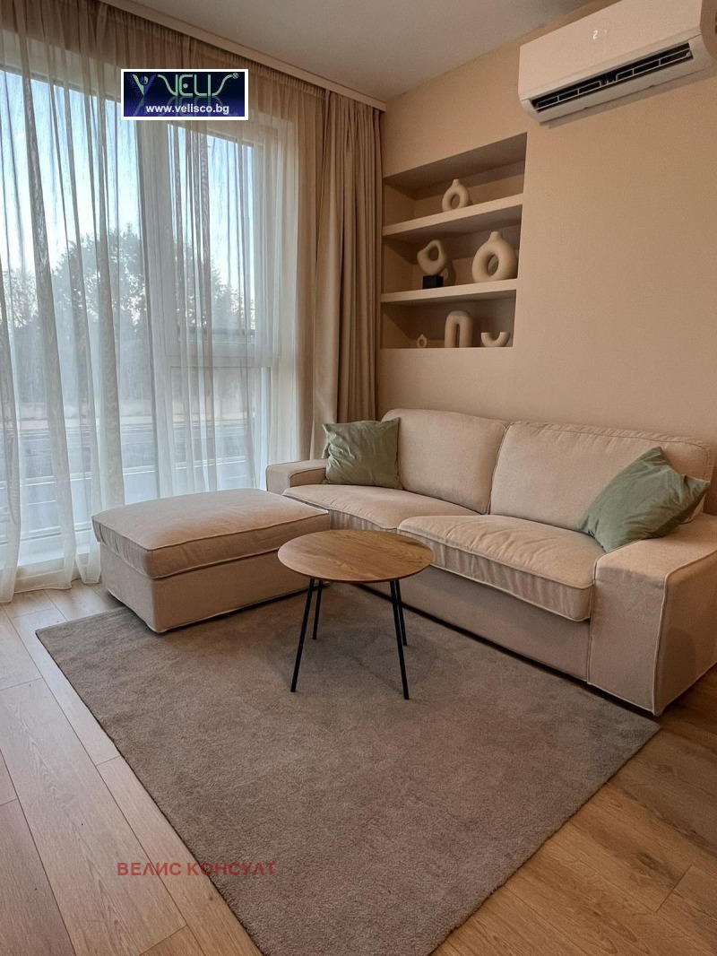 Zu vermieten  1 Schlafzimmer Sofia , PZ Hladilnika , 60 qm | 96828904