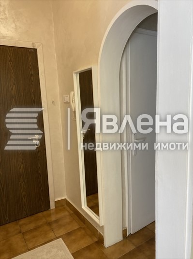 Дава под наем 3-СТАЕН, гр. София, Оборище, снимка 6 - Апартаменти - 54419262
