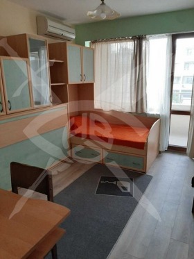 2-стаен град Варна, Конфуто 3