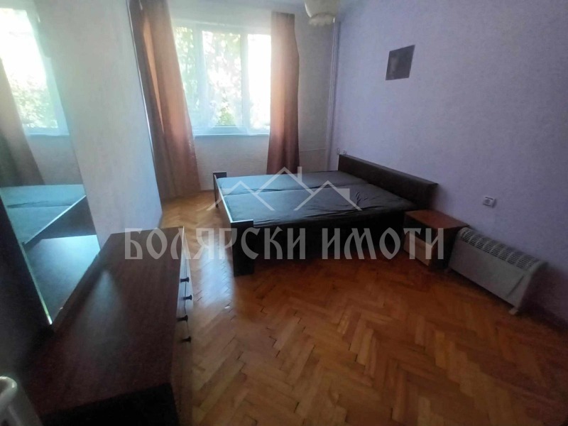 Vuokrattavana  2 makuuhuonetta Veliko Tarnovo , Tsentar , 100 neliömetriä | 27881129 - kuva [4]