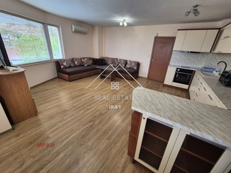 K pronájmu  3+ ložnice Stara Zagora , ORB , 100 m2 | 72315776 - obraz [7]