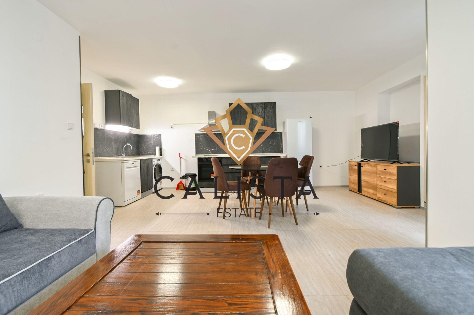 Дава под наем 3-СТАЕН, гр. София, Център, снимка 4 - Апартаменти - 54213736