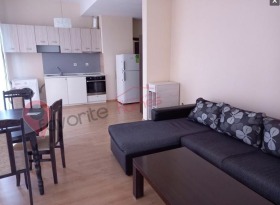 2 slaapkamers Tsentar, Sjumen