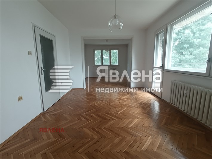 Под наем 3-СТАЕН, град София, Медицинска академия • 500 € • 60380405 — Holmes.bg