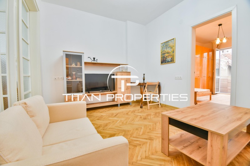 Zu vermieten  3 Schlafzimmer Sofia , Zentar , 87 qm | 98812188 - Bild [2]
