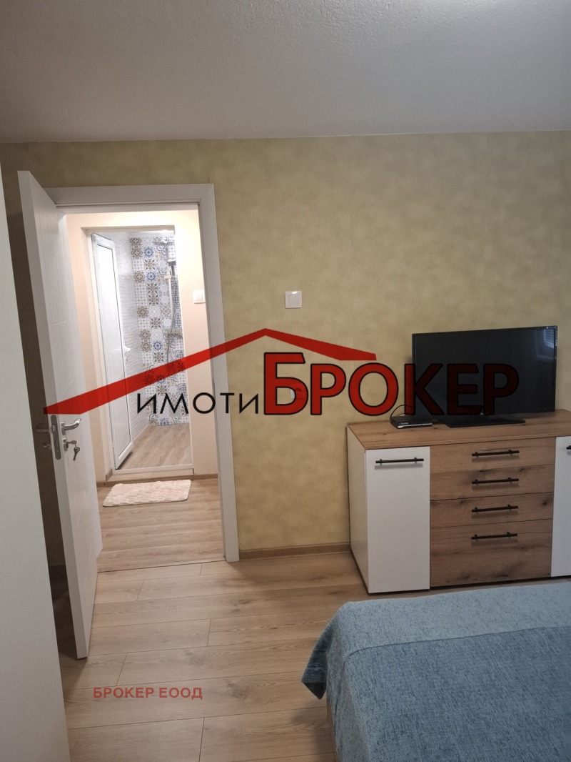 Kiadó  2 hálószobás Sliven , Sini kamani , 80 négyzetméter | 27282744 - kép [10]