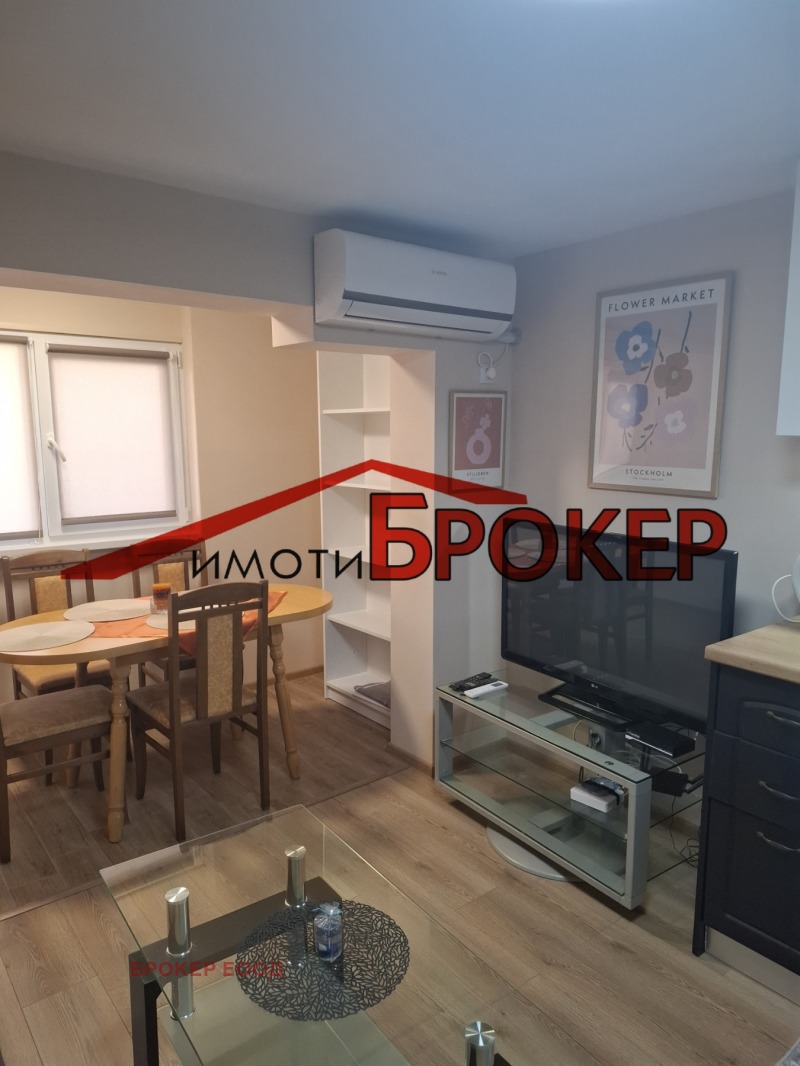 Kiadó  2 hálószobás Sliven , Sini kamani , 80 négyzetméter | 27282744 - kép [3]