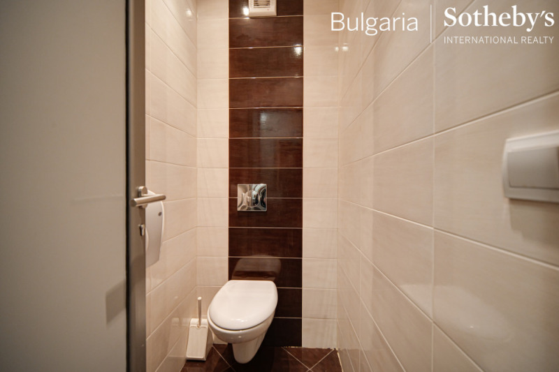 Te huur  Kantoor Sofia , Bakston , 658 m² | 27864656 - afbeelding [14]