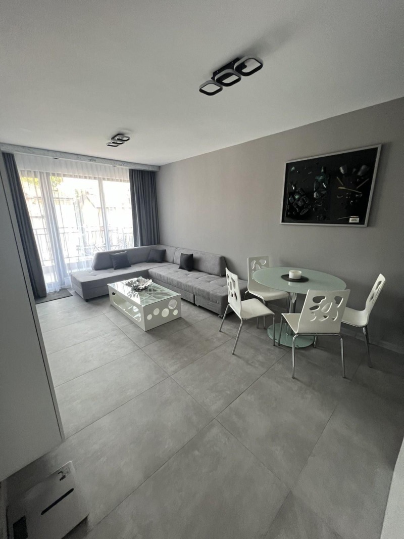 Под наем 2-СТАЕН, град Пловдив, Център • 650 € • 72842395 — Holmes.bg