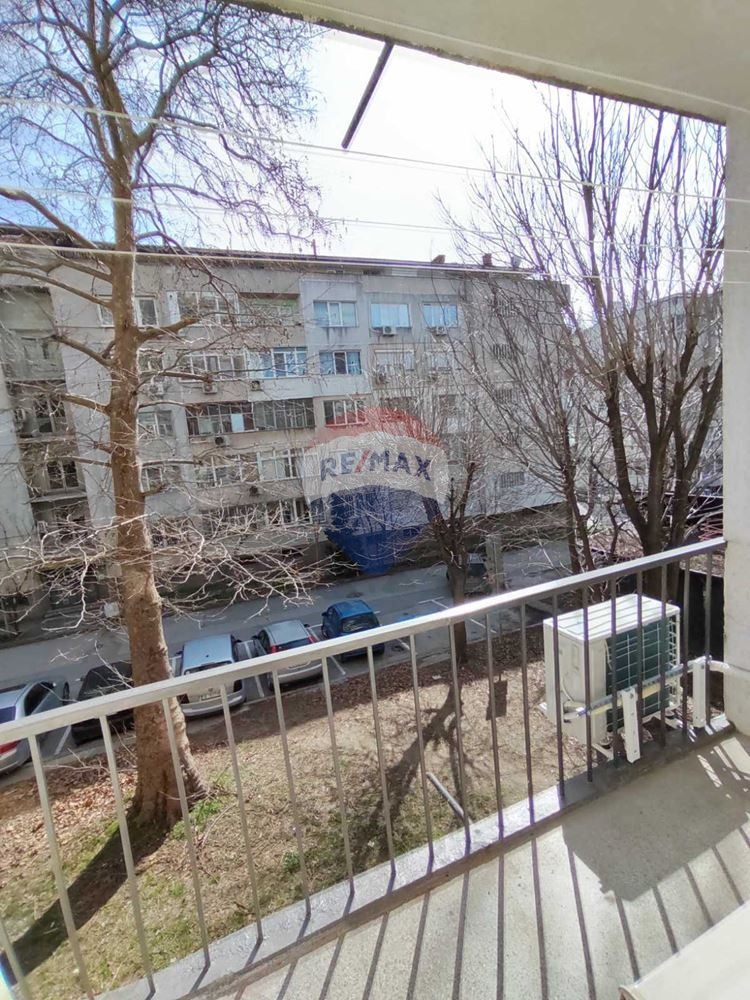 Дава под наем 2-СТАЕН, гр. Варна, Окръжна болница-Генерали, снимка 12 - Апартаменти - 53709827