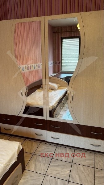 Дава под наем 3-СТАЕН, гр. Пловдив, Кършияка, снимка 2 - Апартаменти - 52338344