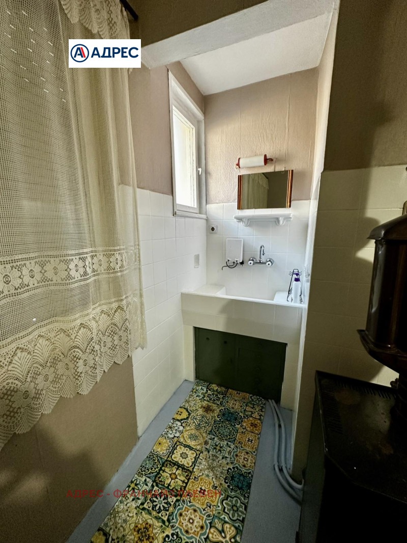 Дава под наем 3-СТАЕН, гр. Троян, област Ловеч, снимка 10 - Апартаменти - 52822234