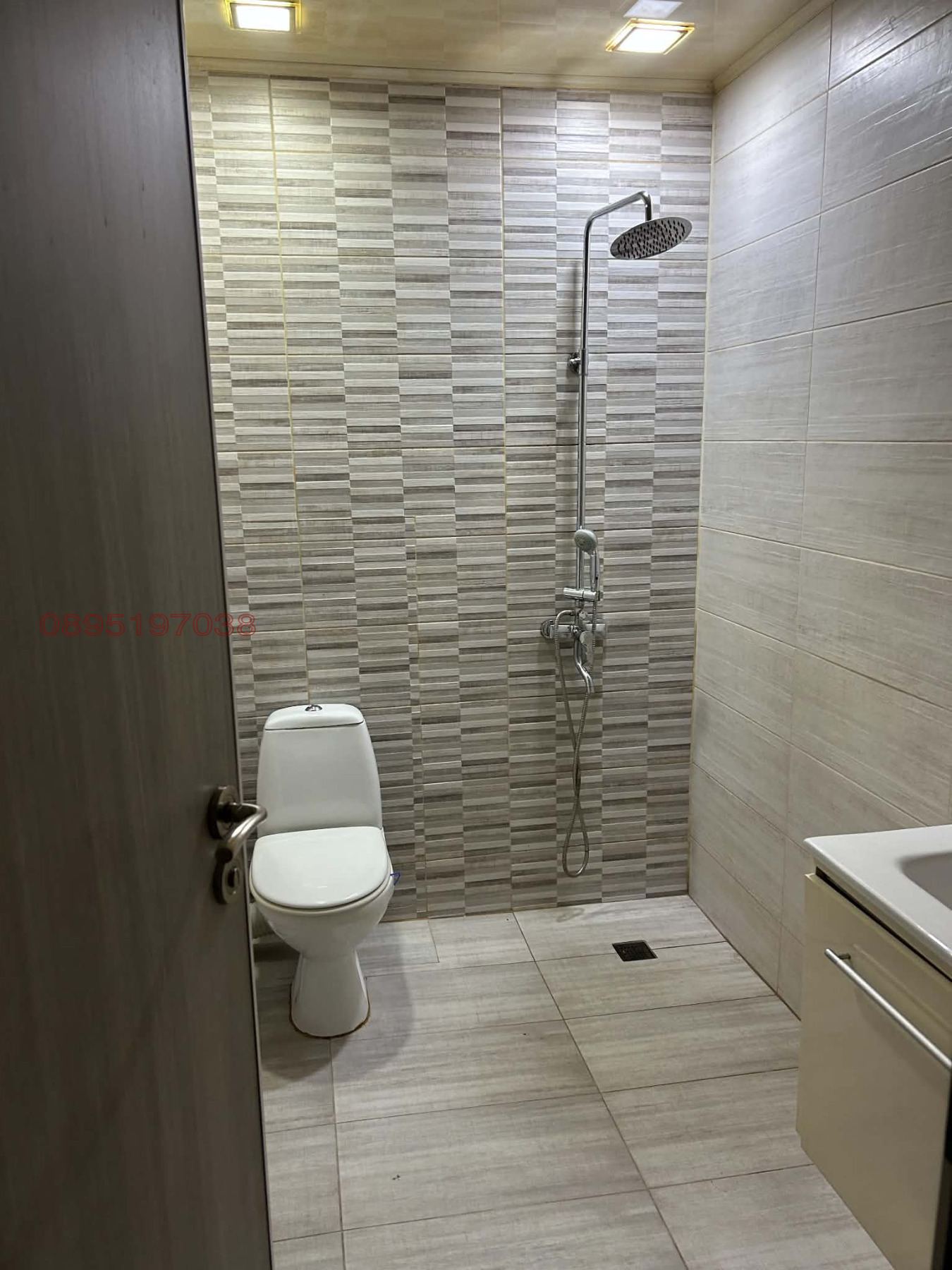 Дава под наем 2-СТАЕН, гр. Шумен, Пазара, снимка 5 - Апартаменти - 56726325