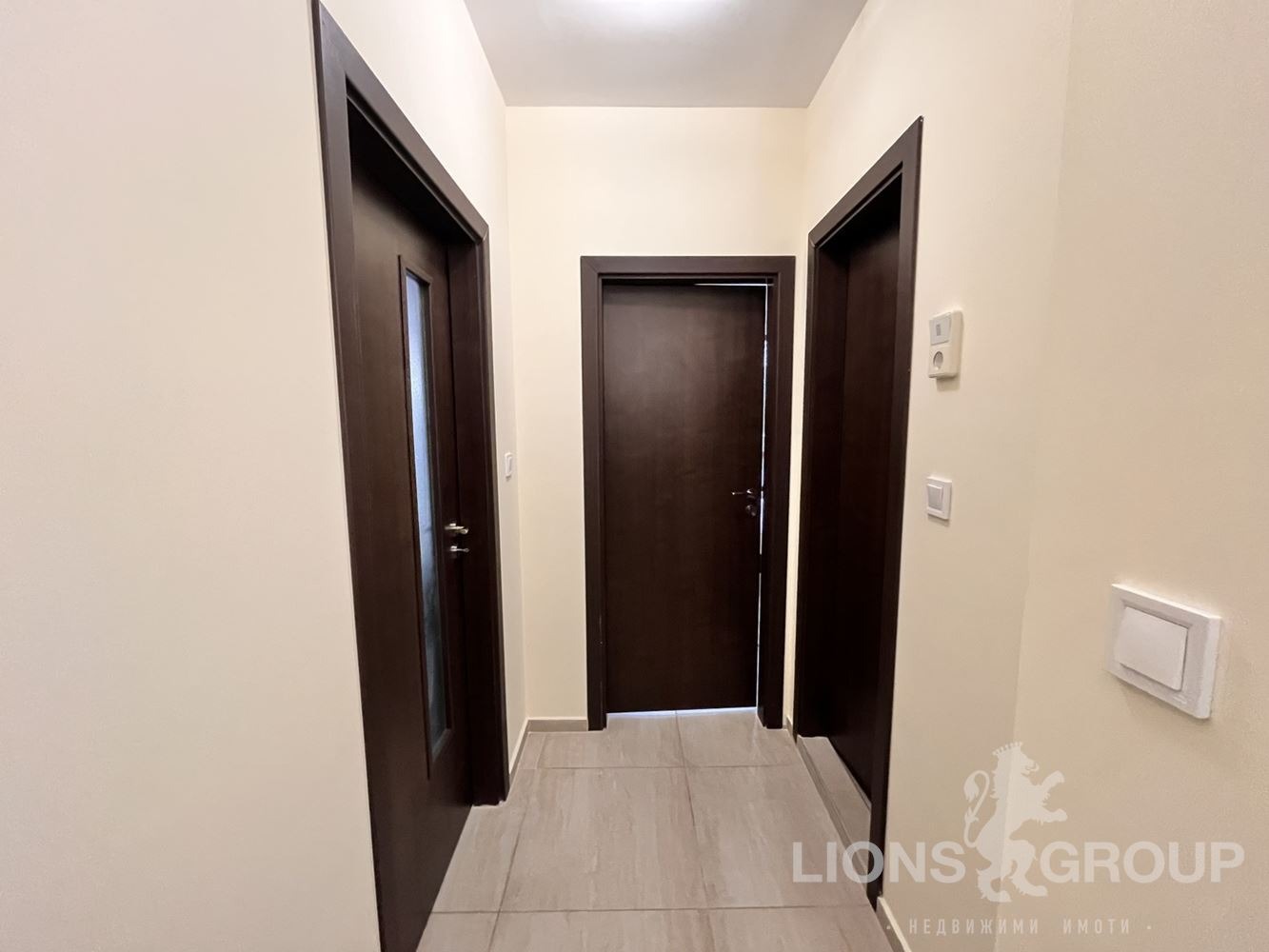 Дава под наем 3-СТАЕН, гр. Варна, Бриз, снимка 7 - Апартаменти - 53993478