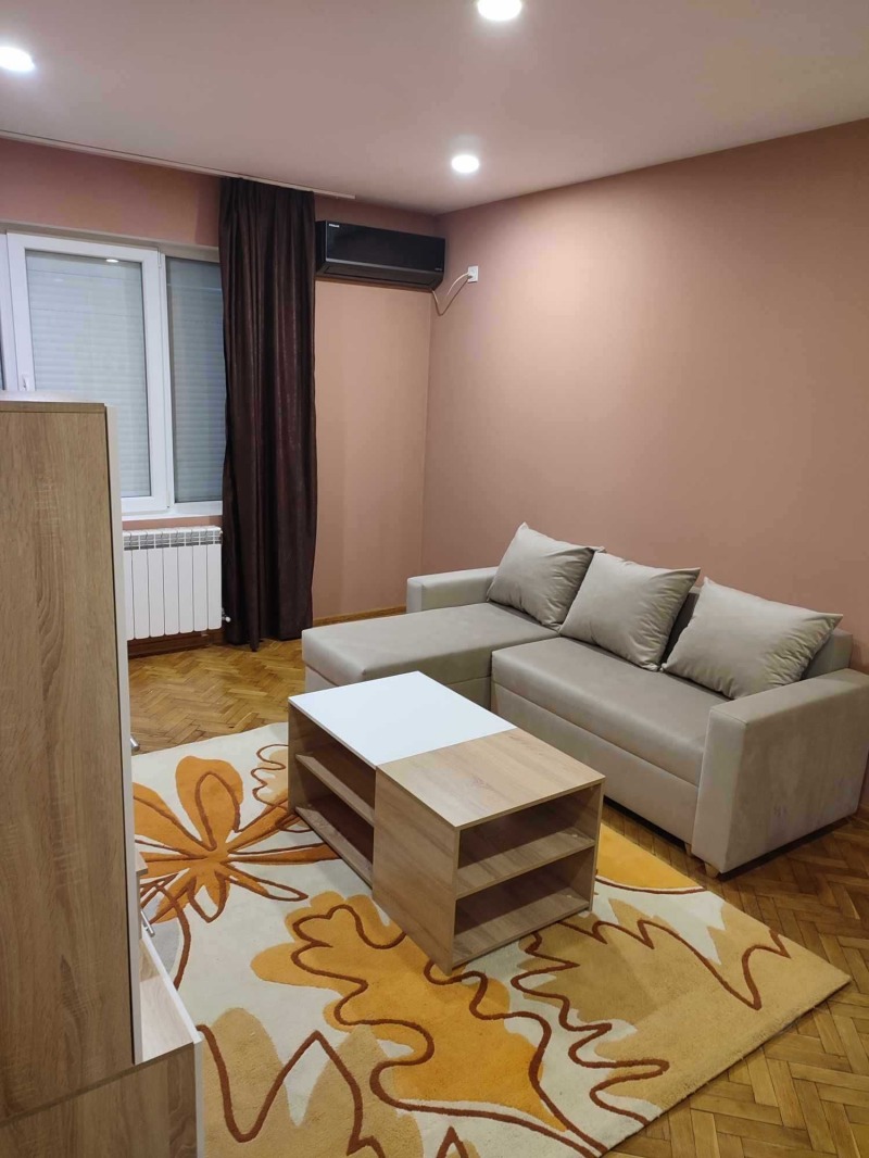 Da affittare  1 camera da letto Sofia , Tsentar , 60 mq | 89954156 - Immagine [2]