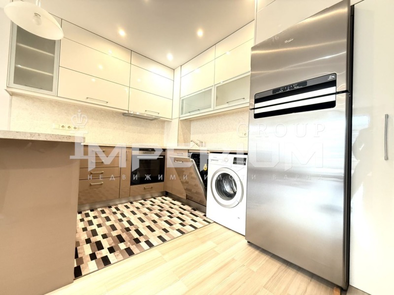 Te huur  1 slaapkamer Varna , Vazrazjdane 1 , 90 m² | 73890845 - afbeelding [3]