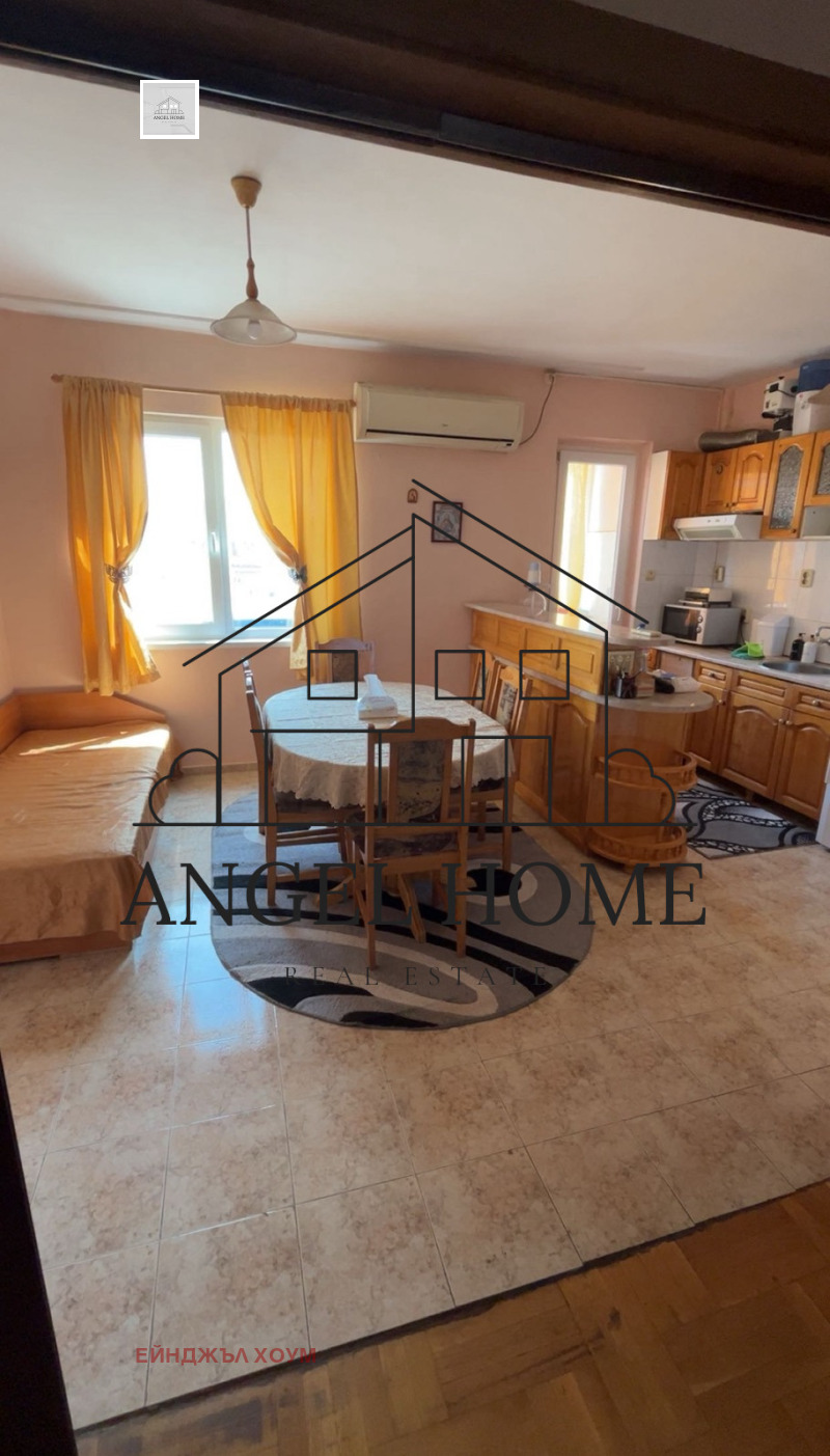 Te huur  2 slaapkamers Plovdiv , Trakija , 96 m² | 55694231 - afbeelding [3]
