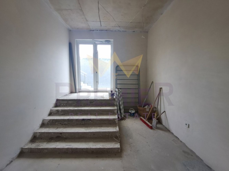 Til leje  Opbevaring Varna , Kajsieva gradina , 80 kvm | 57279478 - billede [2]