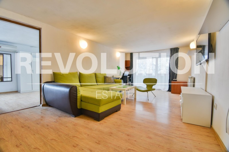 Под наем КЪЩА, град София, Левски • 1100 € / 2151.41 лв. • 79929463 1