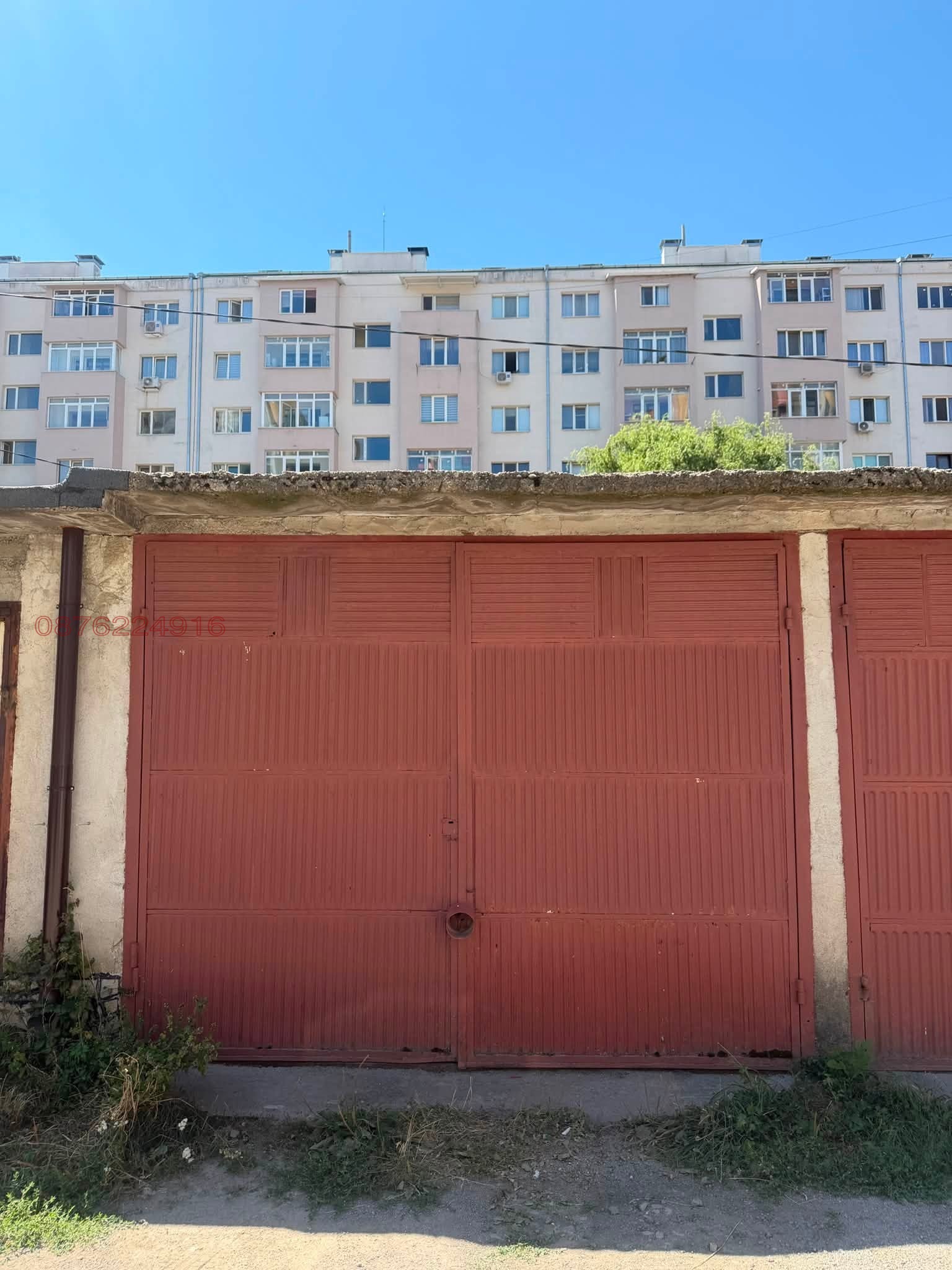 Дава под наем ГАРАЖ, ПАРКОМЯСТО, гр. Перник, Изток