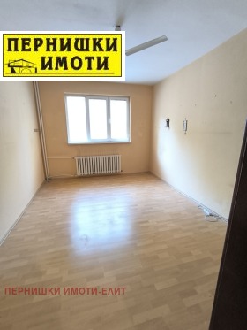 1 chambre Oborichte, Sofia