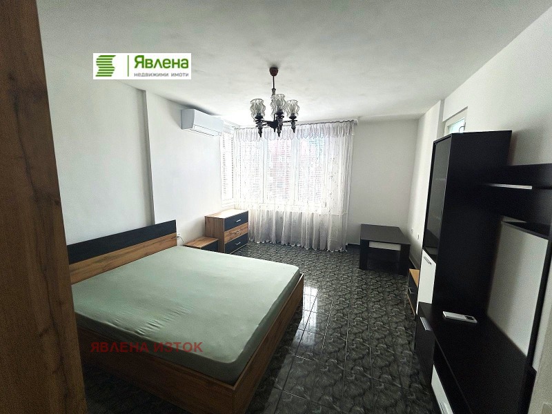 En renta  2 dormitorios Sofia , Zona B-18 , 67 metros cuadrados | 78133475 - imagen [2]