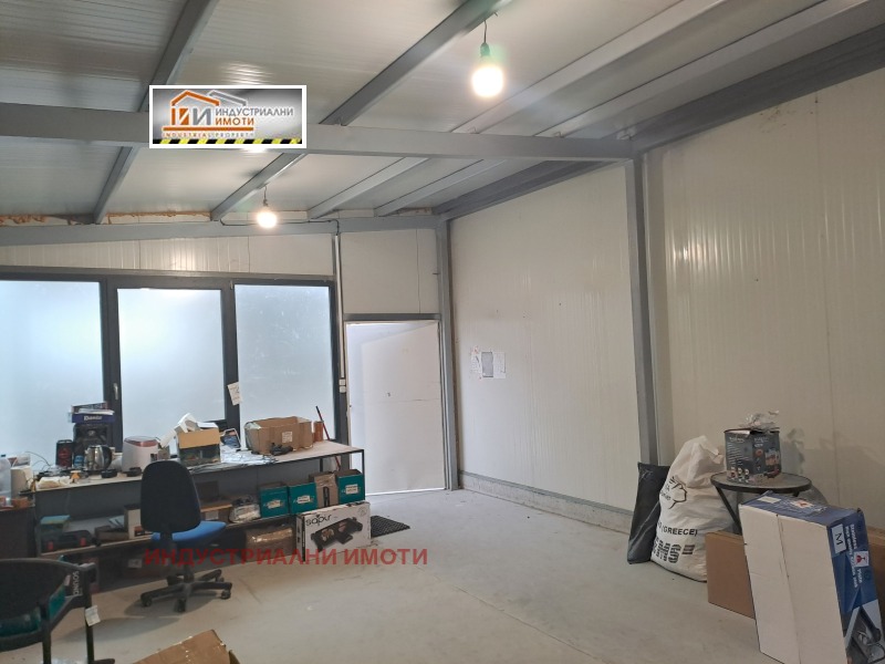 Дава под наем ПРОМ. ПОМЕЩЕНИЕ, гр. Пловдив, Индустриална зона - Север, снимка 3 - Производствени сгради - 52447305