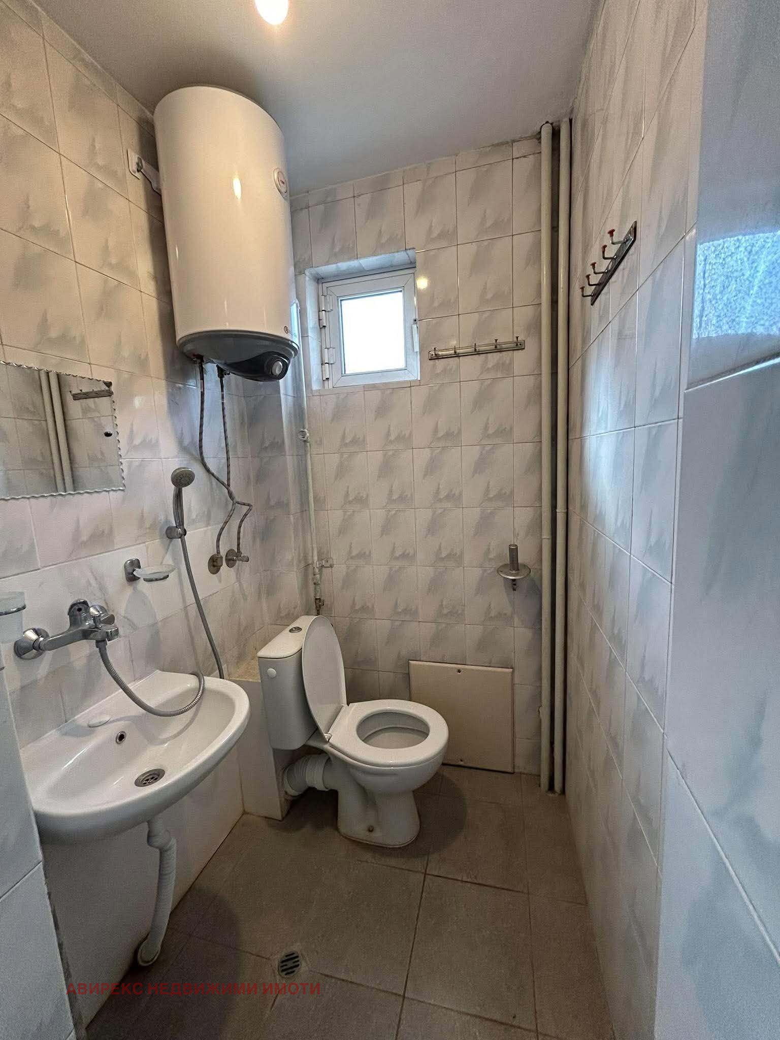 Дава под наем 2-СТАЕН, гр. Пловдив, Център, снимка 10 - Апартаменти - 56681356