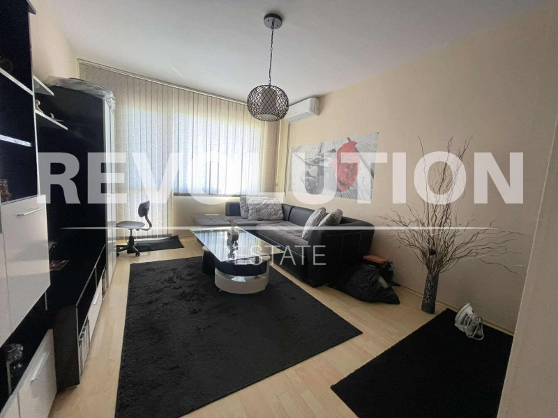 Do wynajęcia  1 sypialnia Warna , Mladost 1 , 70 mkw | 59009341