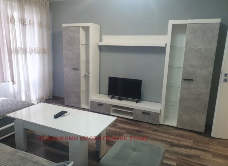 En renta  2 dormitorios Pernik , Iztok , 90 metros cuadrados | 36158047 - imagen [2]