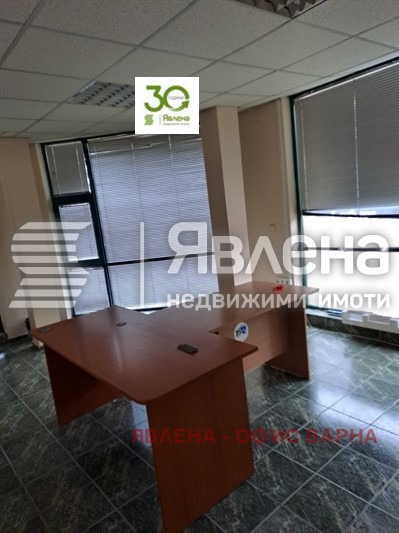 Дава под наем ОФИС, гр. Варна, ВИНС-Червен площад, снимка 4 - Офиси - 53907019