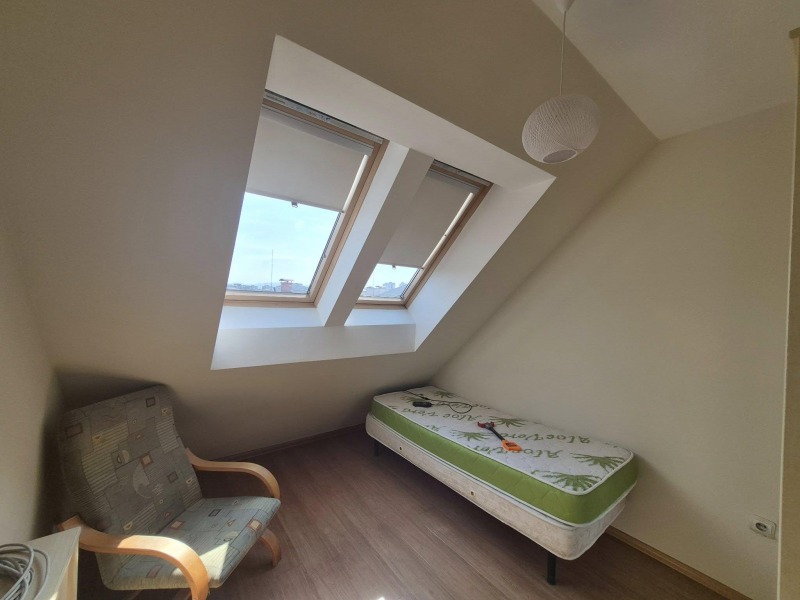 De inchiriat  2 dormitoare Sofia , Dârvenița , 105 mp | 12038763 - imagine [5]
