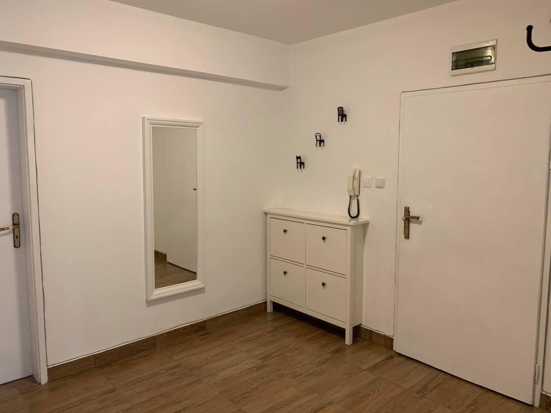 Издаје се  2 спаваће собе Софија , Бакстон , 130 м2 | 83505523 - слика [9]