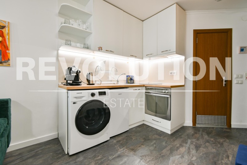 Te huur  Studio Sofia , Tsentar , 35 m² | 52367978 - afbeelding [3]