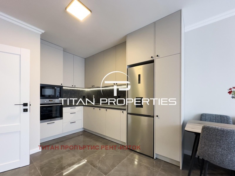 Дава под наем 2-СТАЕН, гр. Бургас, Изгрев, снимка 2 - Апартаменти - 51146551