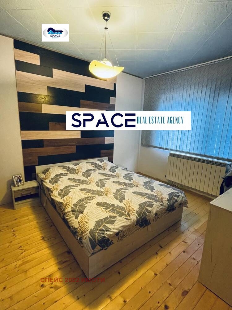 Te huur  2 slaapkamers Plovdiv , Christo Smirnenski , 89 m² | 56537682