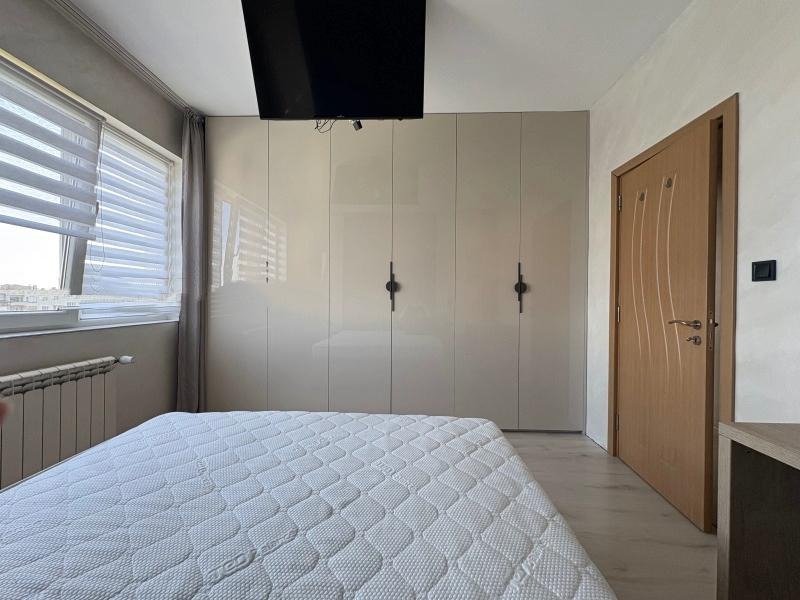 Издаје се  2 спаваће собе Софија , Лјулин 6 , 90 м2 | 94620446 - слика [5]