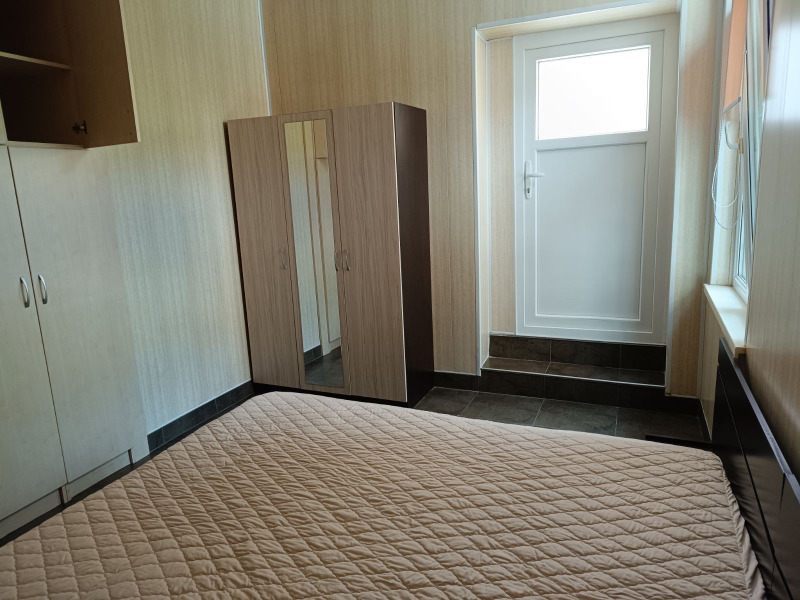 Дава под наем  2-стаен град София , Банишора , 70 кв.м | 33555325 - изображение [3]