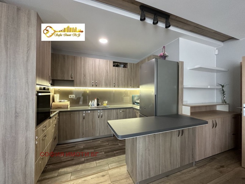 K pronájmu  2 ložnice Sofia , Družba 1 , 105 m2 | 53708462