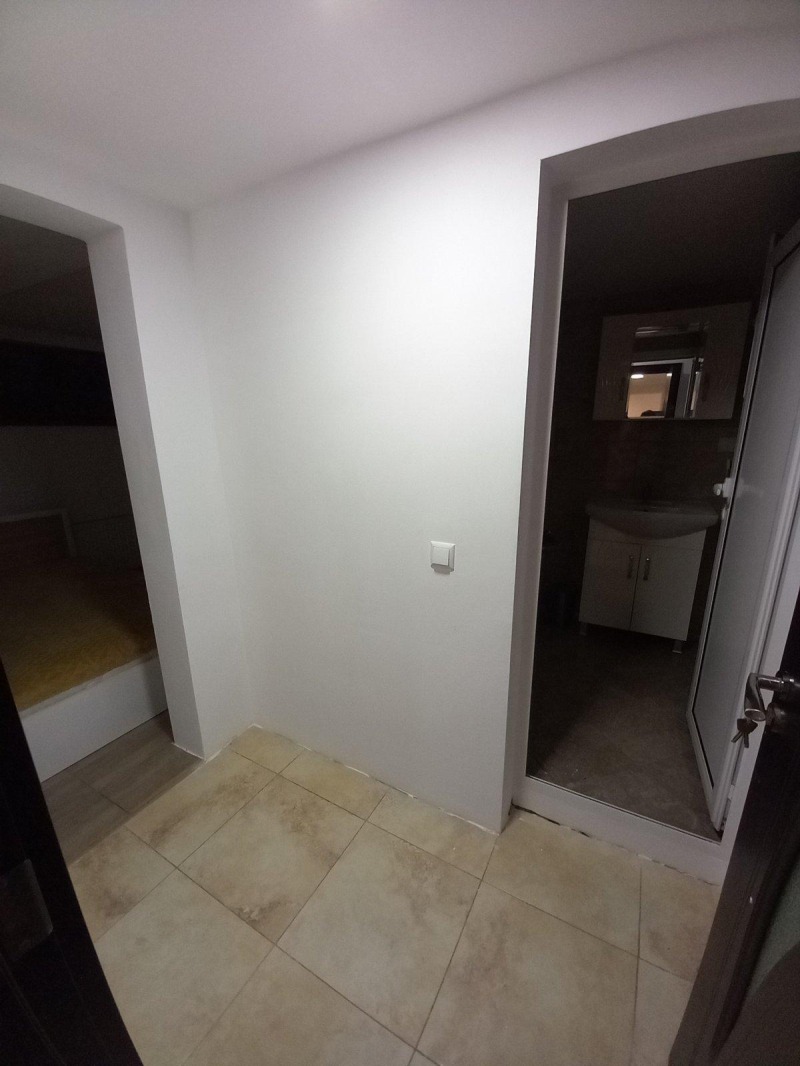 Til leje  Hus Gulv Sofia , Pancharevo , 85 kvm | 15774508 - billede [3]
