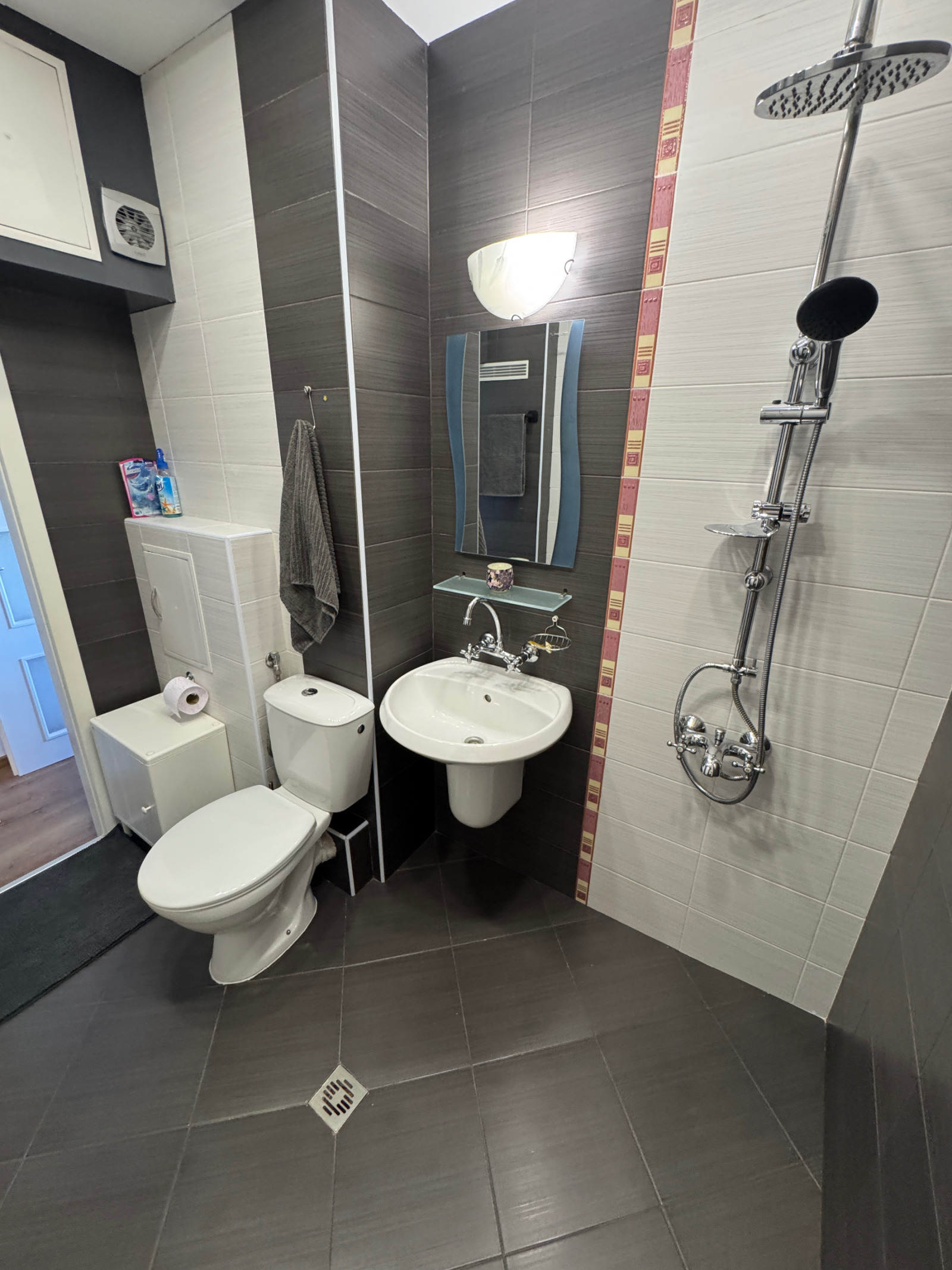 Дава под наем 2-СТАЕН, гр. София, Стрелбище, снимка 11 - Апартаменти - 53890477