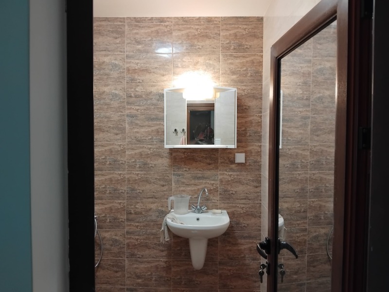 K pronájmu  1 ložnice Sofia , Ovča kupel , 66 m2 | 98746266 - obraz [8]