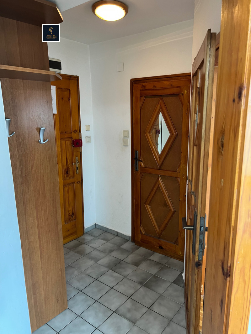 Издаје се  1 спаваћа соба Софија , Центар , 54 м2 | 58235673 - слика [6]