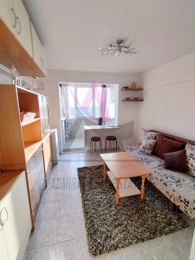 Студія Левски 1, Варна