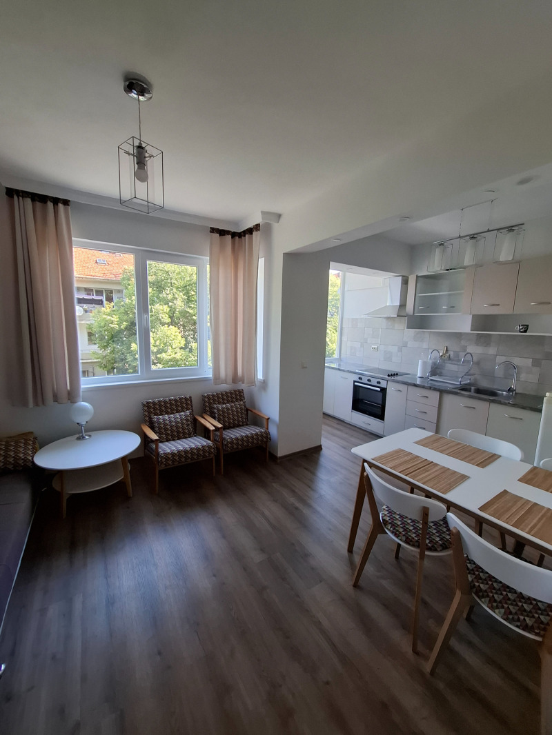 Kiadó  2 hálószobás Stara Zagora , Centar , 70 négyzetméter | 60029755 - kép [5]
