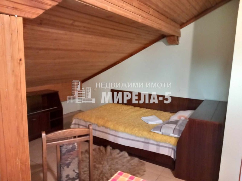 Дава под наем  1-стаен град Русе , Ялта , 30 кв.м | 56146678 - изображение [4]