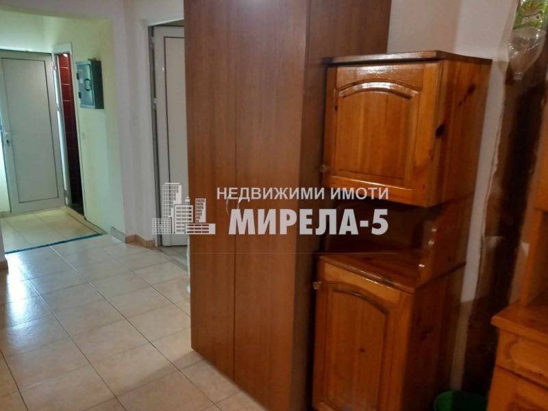 Дава под наем  1-стаен град Русе , Ялта , 30 кв.м | 56146678 - изображение [3]