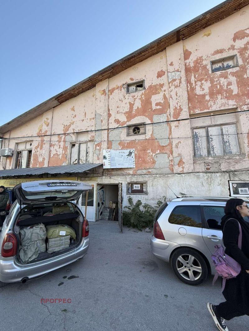 Til leje  Opbevaring Plovdiv , Industrialna zona - Sever , 188 kvm | 68616417 - billede [3]