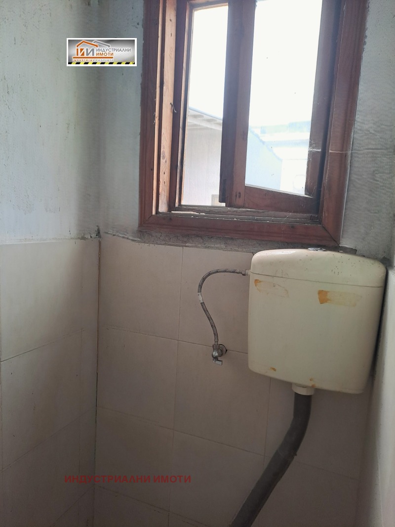 Дава под наем ПРОМ. ПОМЕЩЕНИЕ, гр. Пловдив, Индустриална зона - Север, снимка 6 - Производствени сгради - 51683762