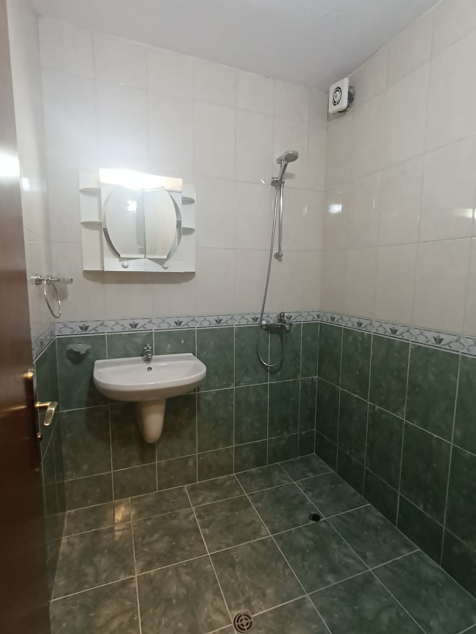 Дава под наем 3-СТАЕН, гр. Варна, Гранд Мол, снимка 15 - Апартаменти - 55128364